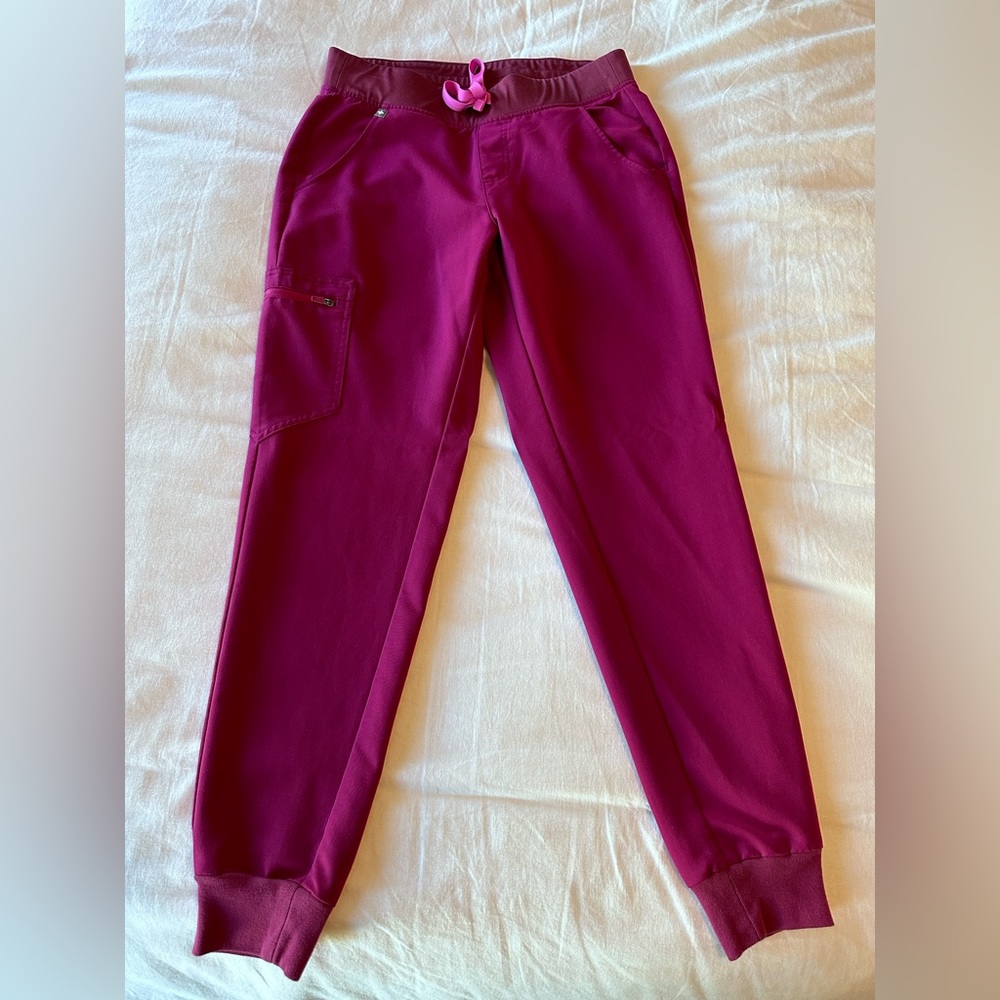 Figs Small Zamora Hot Pink (Dark Magenta) Scrub Bottom